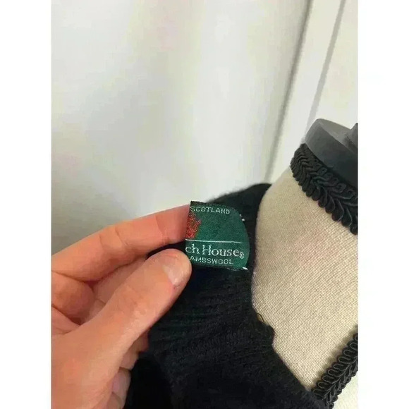 The Scotch House 100% Lambswool Long Cardigan Wrap Black One Size Ruffles - Picture 10 of 11